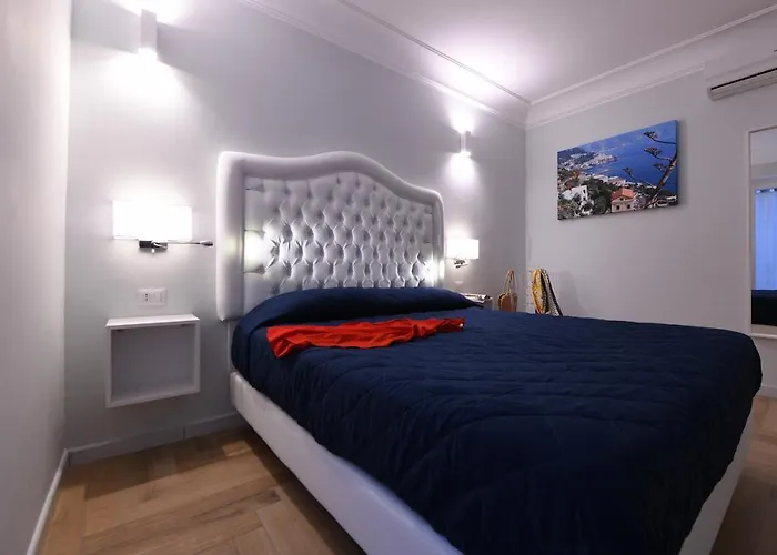 Angela House Centro Апартаменти *