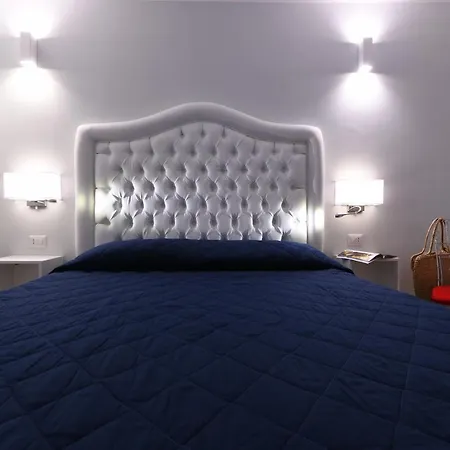 Angela House Centro *