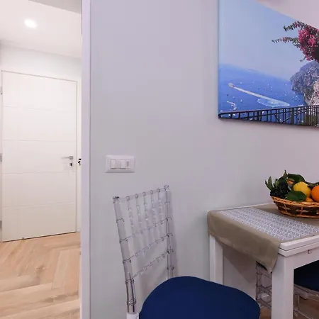 Апартаменты Angela House Centro *